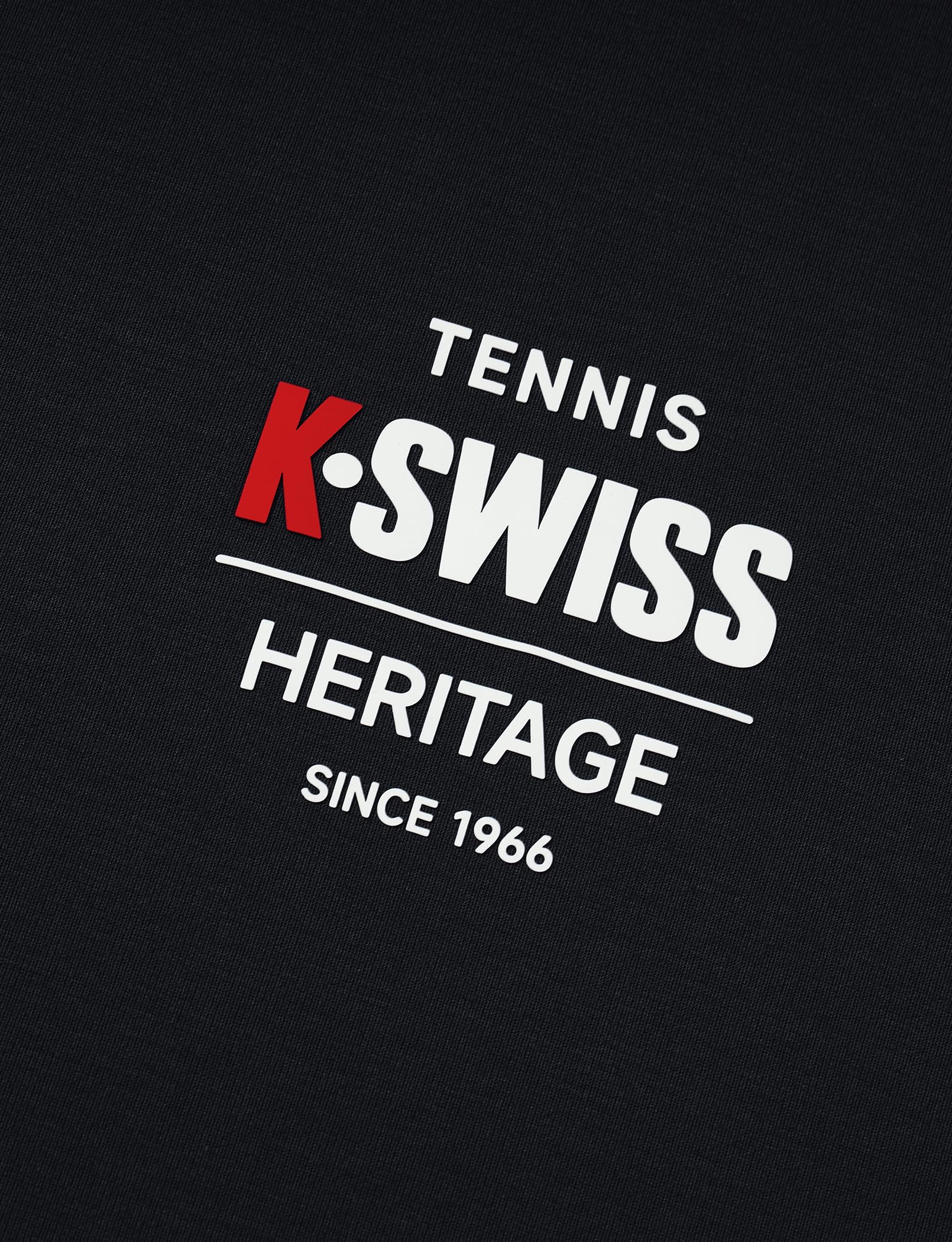 K-Swiss Heritage Men's Silky Tech T-Shirt, Soft Crewneck T-Shirts with Eco-Embossed Graphic for Sport Work Casual - Image 6