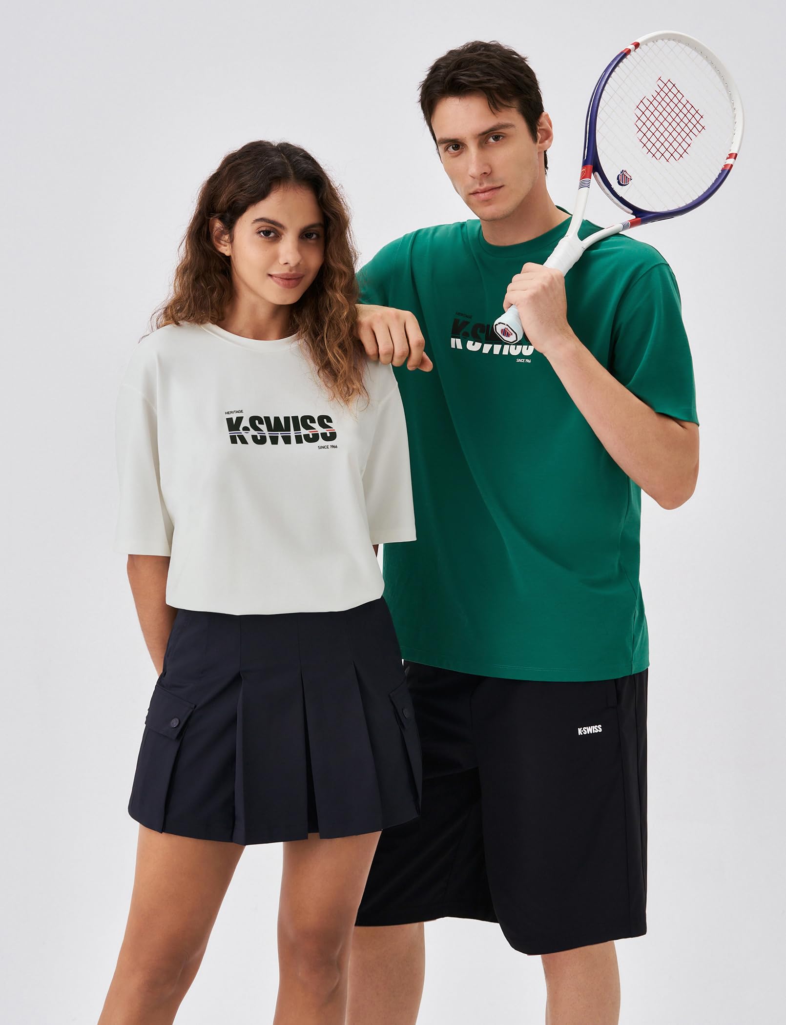 K-Swiss Heritage Women's Oversized T-Shirt, Silky Soft Crewneck T-Shirts with Eco-Embossed Graphic for Casual Lounge - Image 3