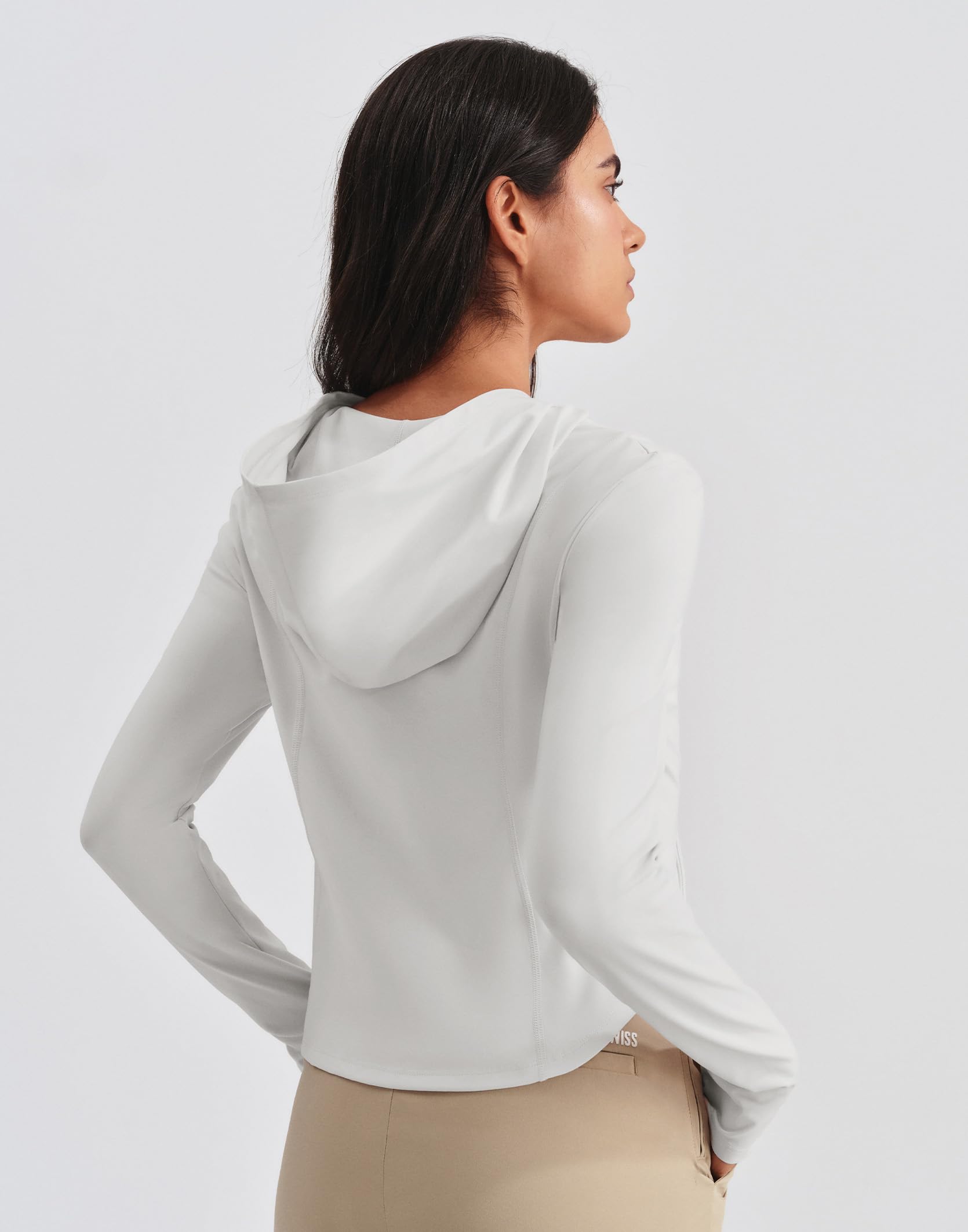 K-SWISS Women's Cropped Workout Jacket - Zip Up Slim Fit Lightweight Tops - Athletic Jackets with hood & Thumb holes - Image 4