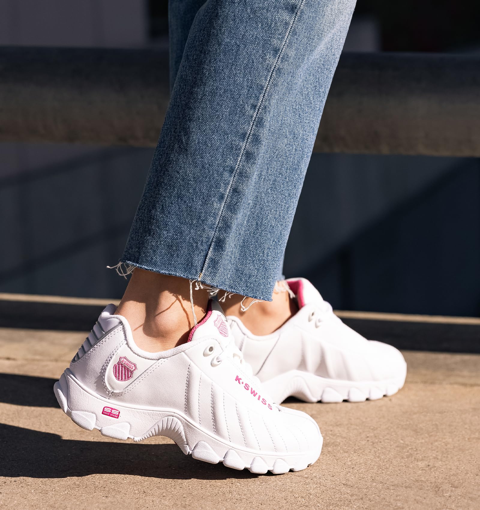K-Swiss Women's ST329 CMF Sneaker, Wide Tennis Walking Leather Shoes - Image 2